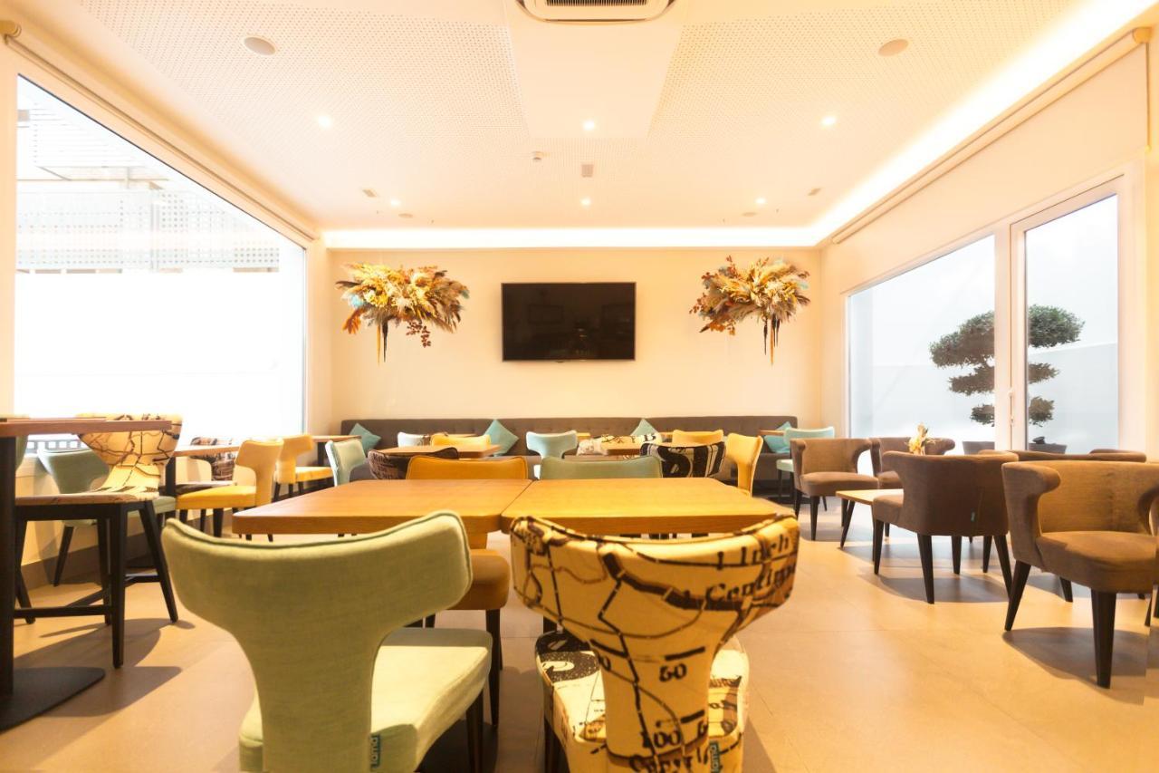 Urban A+++ Hotel 特雷斯坎多斯 外观 照片